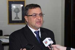 Michele Caputo cobra soluções para abertura do Hospital Regional